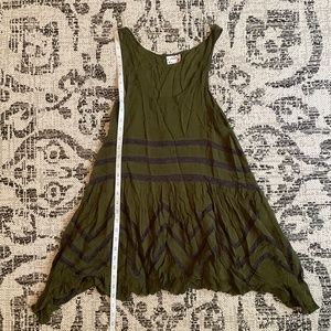 Free People "VOILE AND LACE TRAPEZE SLIP" xsmall olive green